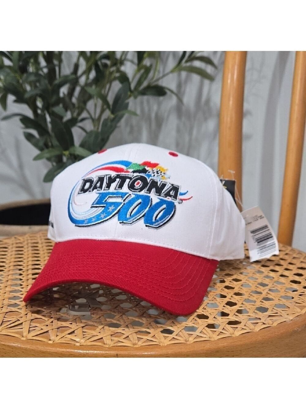 NWT Retro Daytona 500 Snap Back Baseball Cap with Red Accents